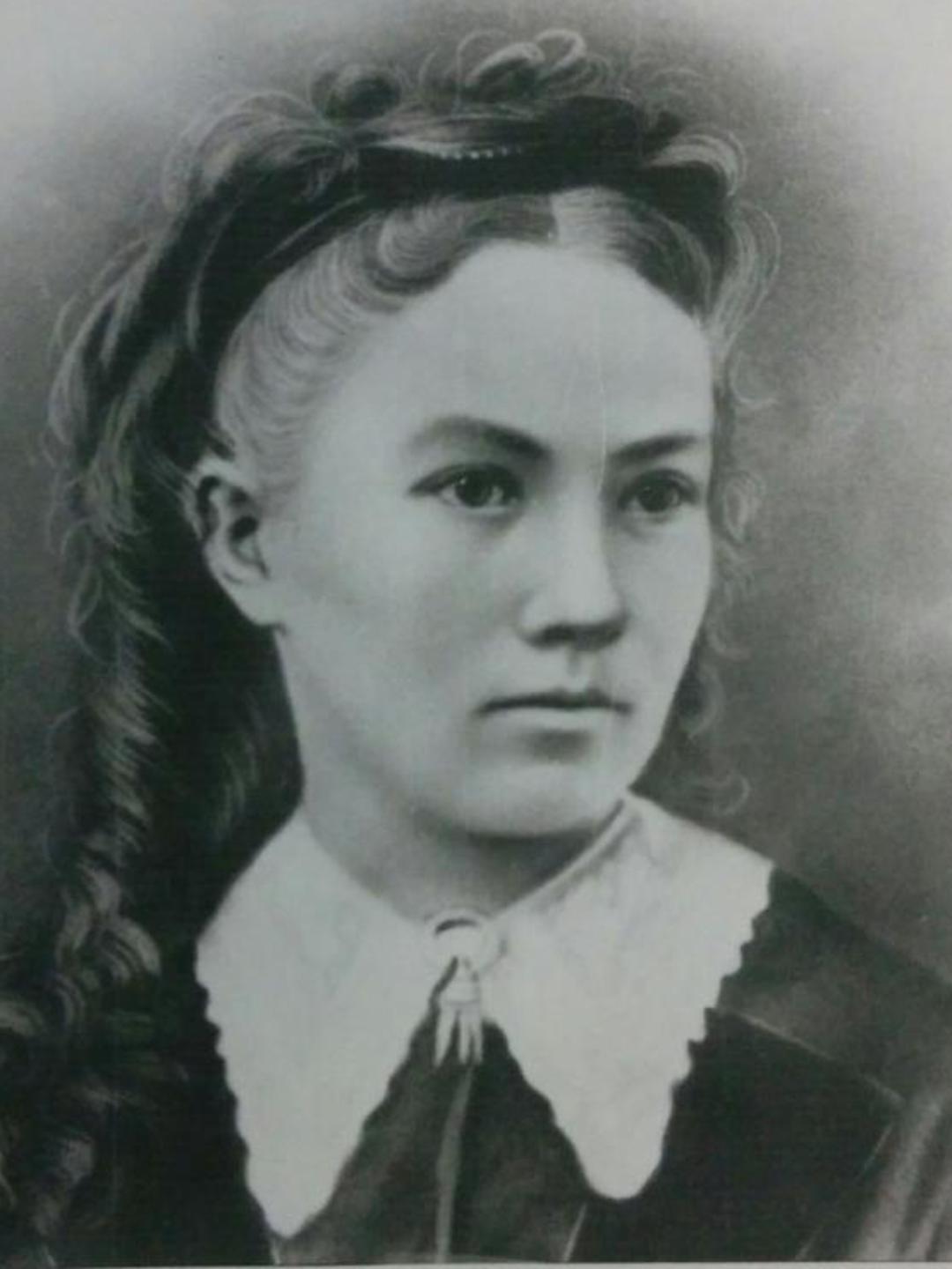 Hannah Christian Nielsen Lee (1856 - 1920) Profile